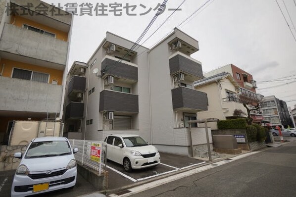 和歌山駅 徒歩9分 1階の物件外観写真